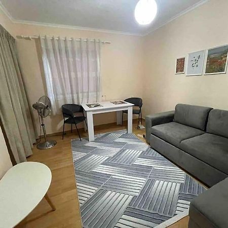 Apartment In The City Center Тирана Экстерьер фото