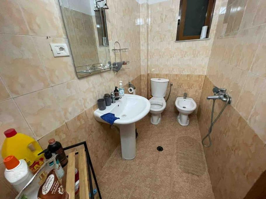 Apartment In The City Center Тирана Экстерьер фото
